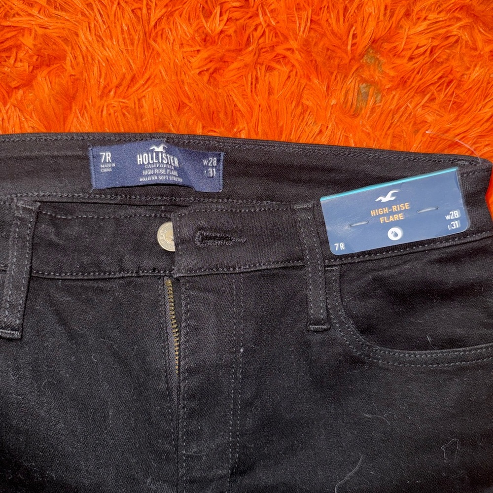Hollister women’s Black High-Rise Flare Jeans